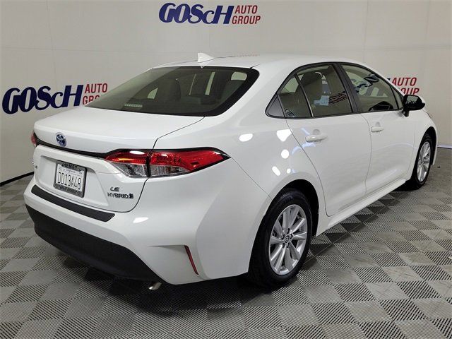 2024 Toyota Corolla Hybrid SE