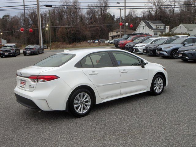 2024 Toyota Corolla Hybrid LE