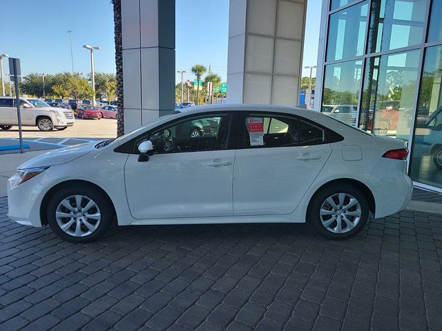 2024 Toyota Corolla Hybrid LE