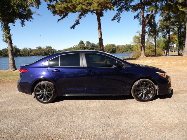 2024 Toyota Corolla Hybrid SE