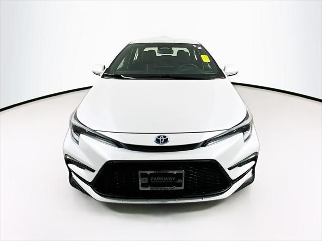 2024 Toyota Corolla Hybrid SE