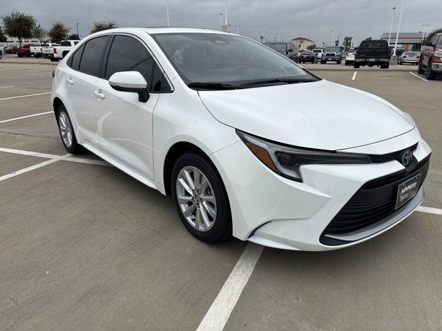 2024 Toyota Corolla Hybrid XLE