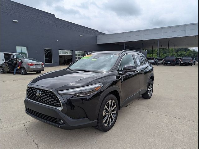 2024 Toyota Corolla Cross XLE