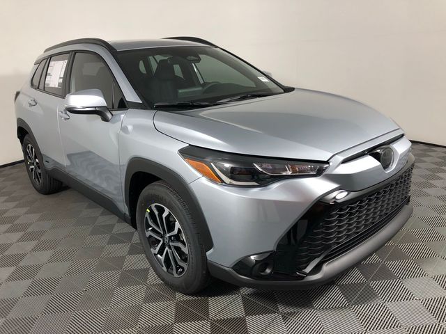 2024 Toyota Corolla Cross Hybrid SE