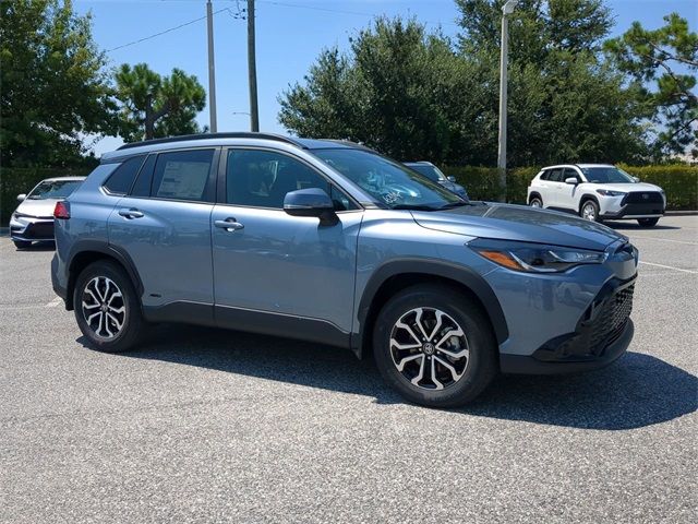 2024 Toyota Corolla Cross Hybrid SE