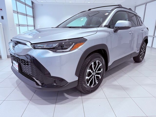 2024 Toyota Corolla Cross Hybrid SE