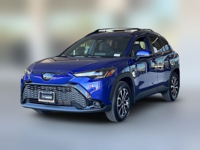 2024 Toyota Corolla Cross Hybrid SE