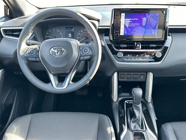 2024 Toyota Corolla Cross Hybrid SE