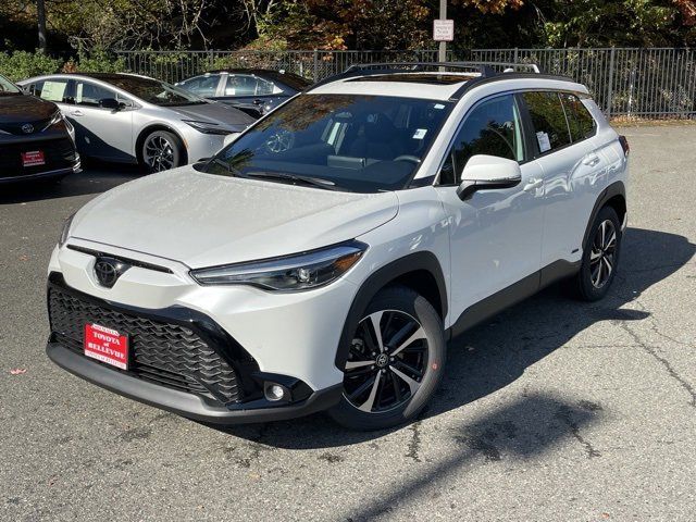 2024 Toyota Corolla Cross Hybrid XSE