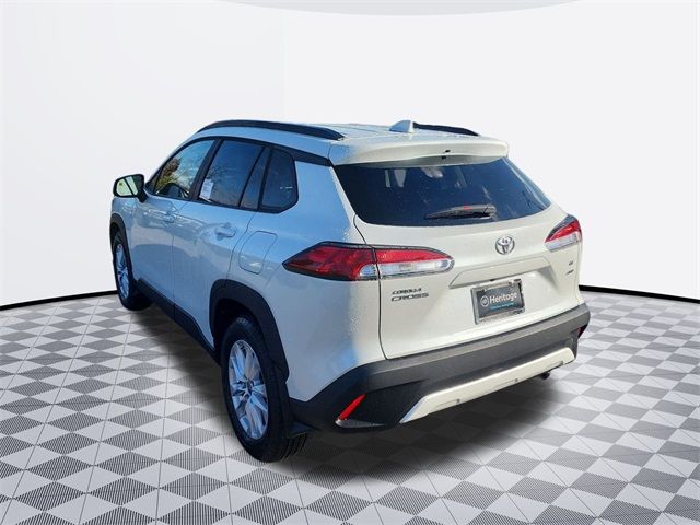 2024 Toyota Corolla Cross LE