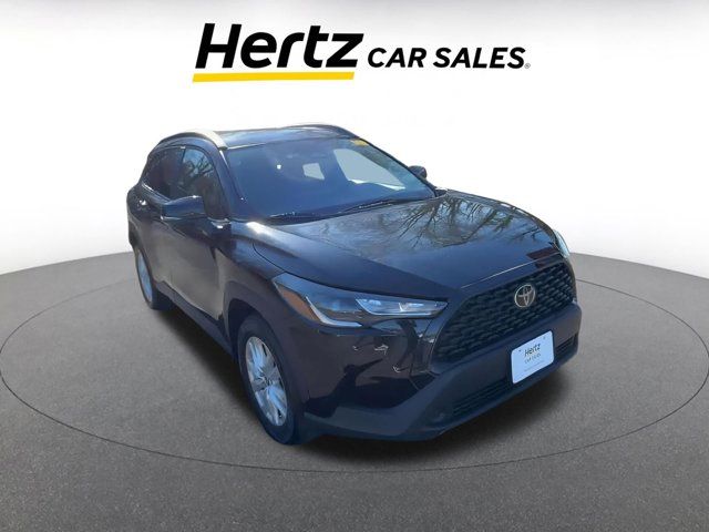 2024 Toyota Corolla Cross LE