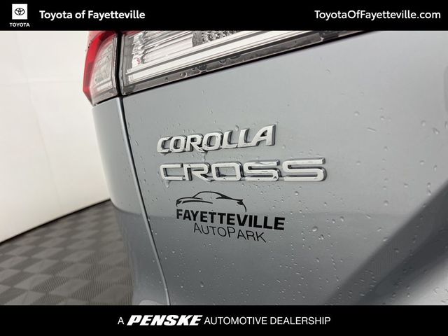 2024 Toyota Corolla Cross LE