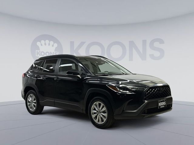 2024 Toyota Corolla Cross LE