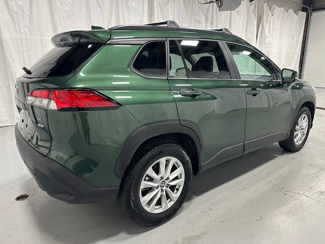 2024 Toyota Corolla Cross LE