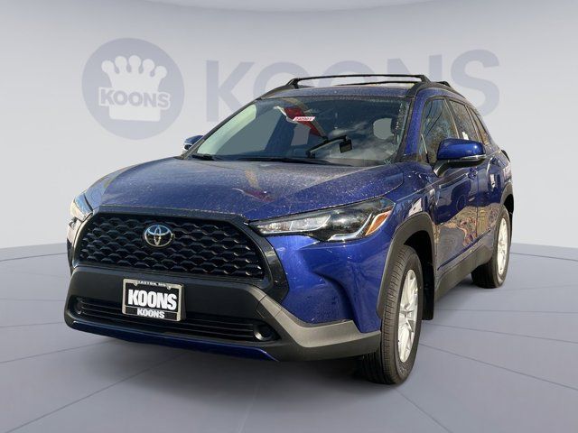 2024 Toyota Corolla Cross LE