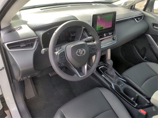 2024 Toyota Corolla Cross XLE