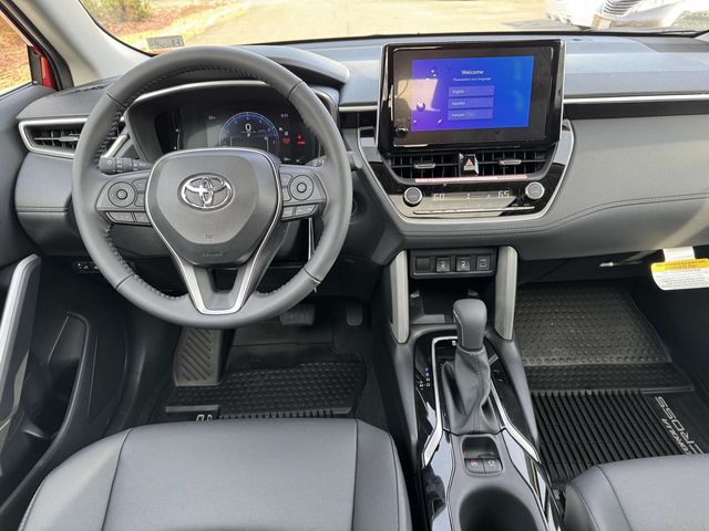 2024 Toyota Corolla Cross XLE