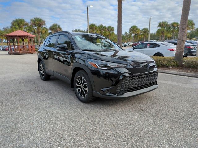 2024 Toyota Corolla Cross Hybrid SE