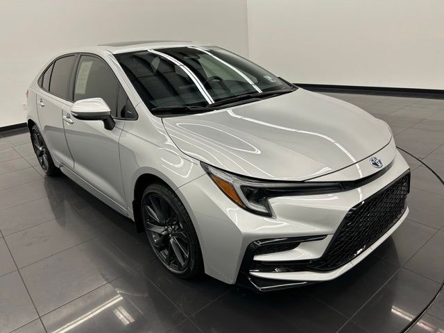 2024 Toyota Corolla Hybrid SE