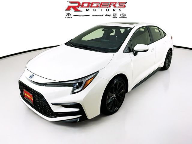 2024 Toyota Corolla Hybrid SE