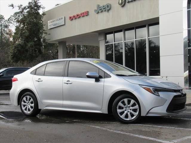 2024 Toyota Corolla Hybrid LE