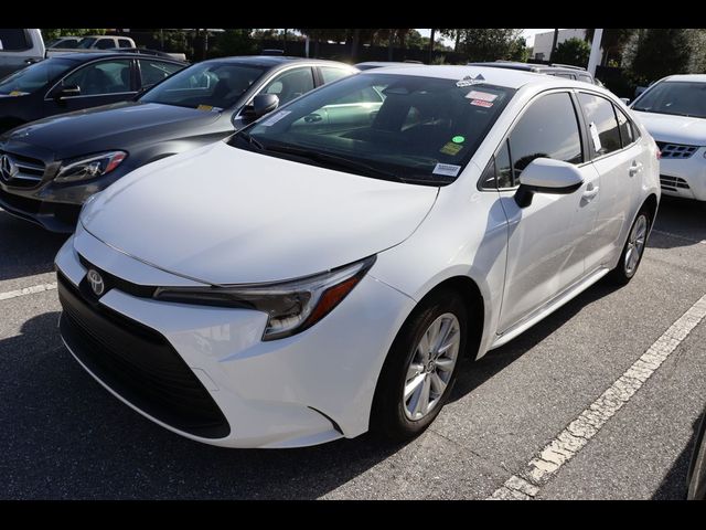 2024 Toyota Corolla Hybrid LE