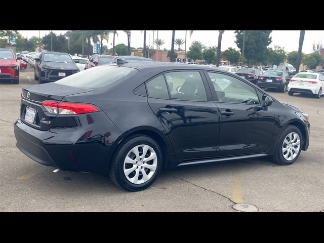 2024 Toyota Corolla Hybrid LE