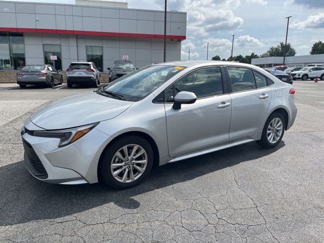 2024 Toyota Corolla Hybrid LE