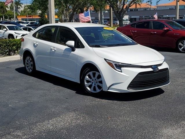 2024 Toyota Corolla Hybrid LE