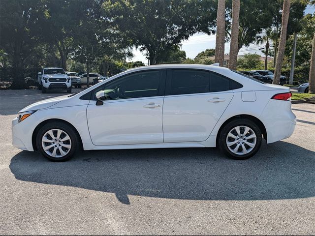 2024 Toyota Corolla Hybrid LE