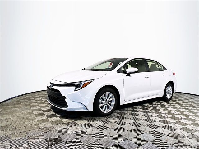 2024 Toyota Corolla Hybrid LE