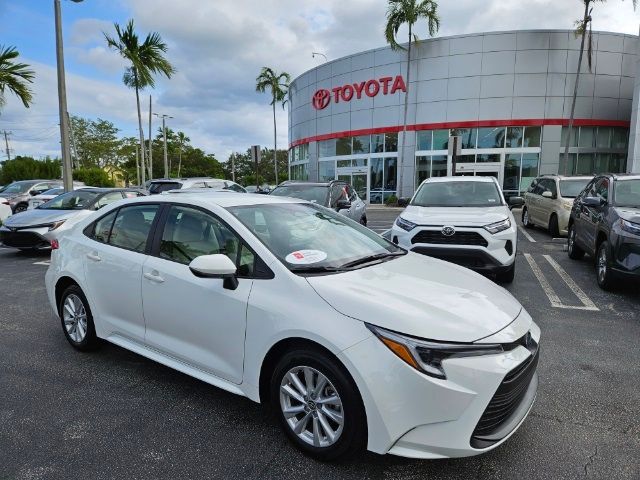 2024 Toyota Corolla Hybrid LE