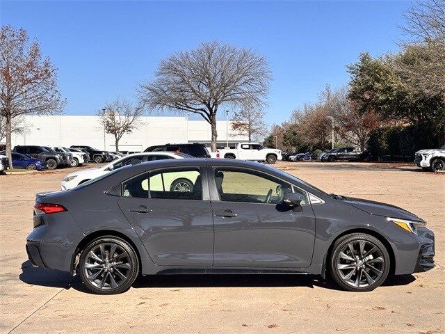 2024 Toyota Corolla Hybrid SE