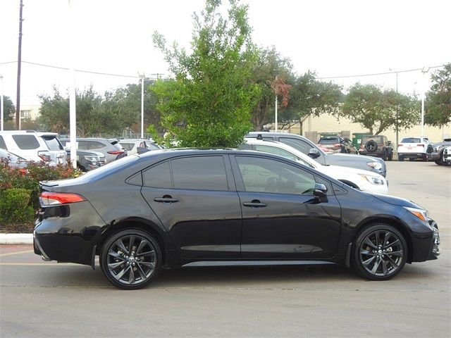 2024 Toyota Corolla Hybrid SE