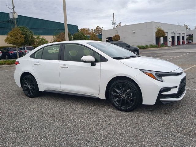 2024 Toyota Corolla Hybrid SE