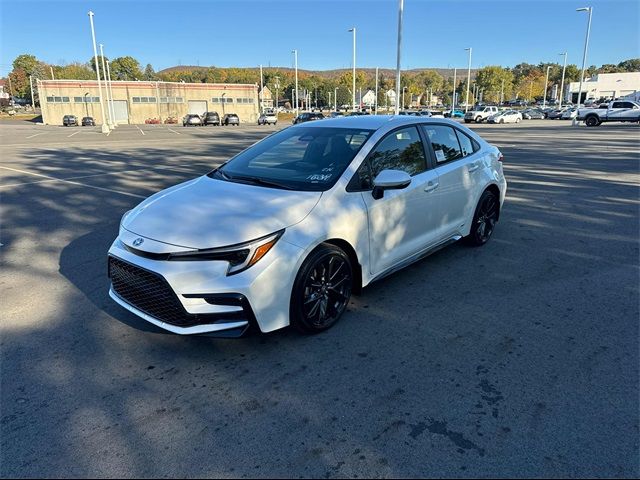 2024 Toyota Corolla Hybrid SE