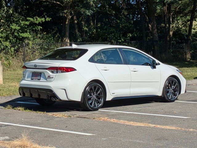 2024 Toyota Corolla Hybrid SE