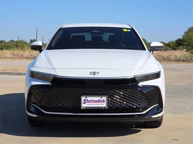 2024 Toyota Crown XLE