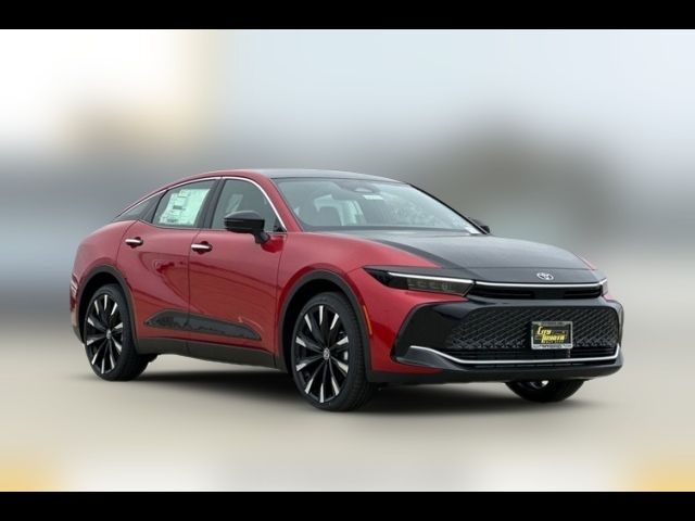 2024 Toyota Crown Platinum