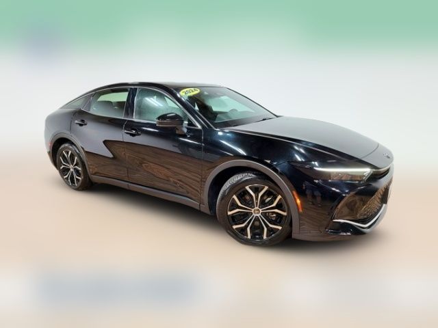 2024 Toyota Crown XLE