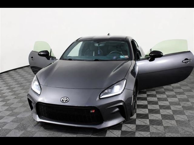 2024 Toyota GR86 Premium