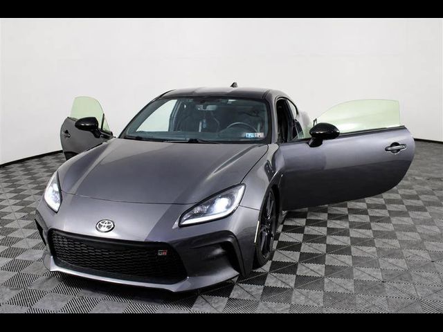 2024 Toyota GR86 Premium