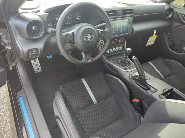 2024 Toyota GR86 Premium