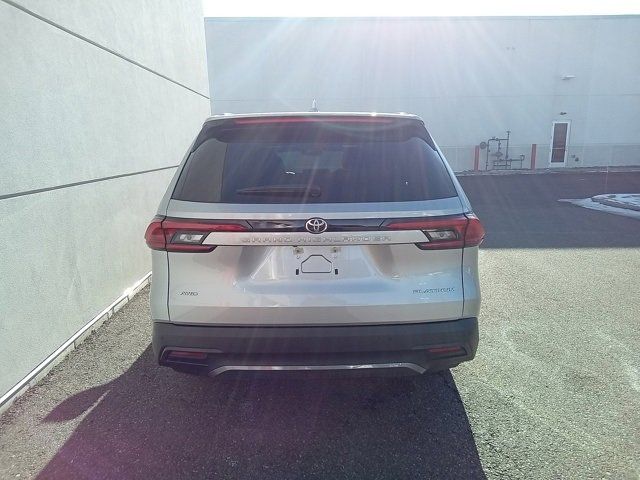 2024 Toyota Grand Highlander Platinum