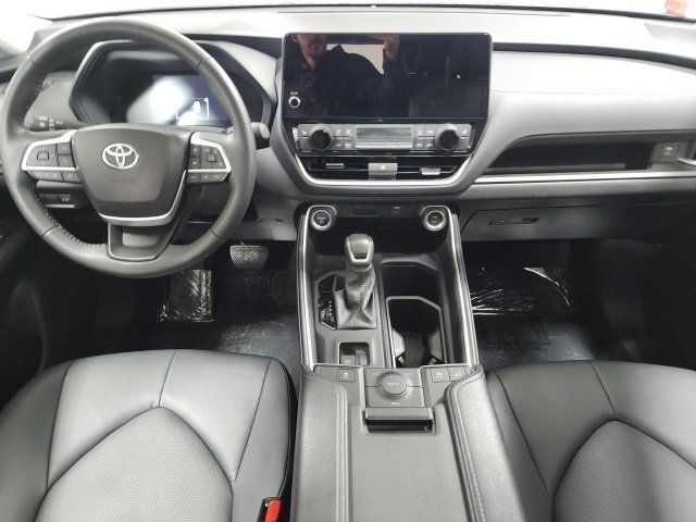 2024 Toyota Grand Highlander Hybrid XLE