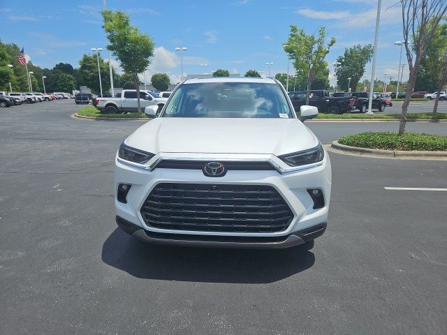 2024 Toyota Grand Highlander Platinum