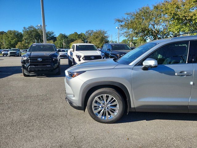 2024 Toyota Grand Highlander Platinum