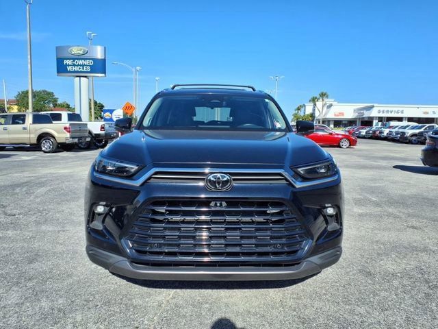 2024 Toyota Grand Highlander Platinum