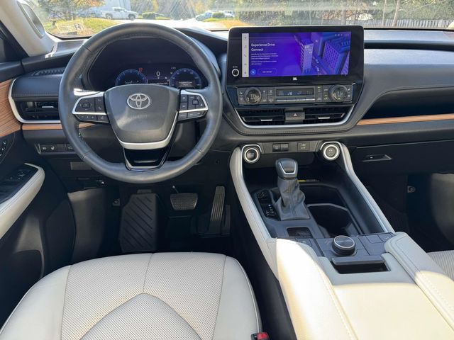 2024 Toyota Grand Highlander Platinum