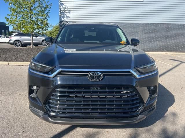 2024 Toyota Grand Highlander Platinum